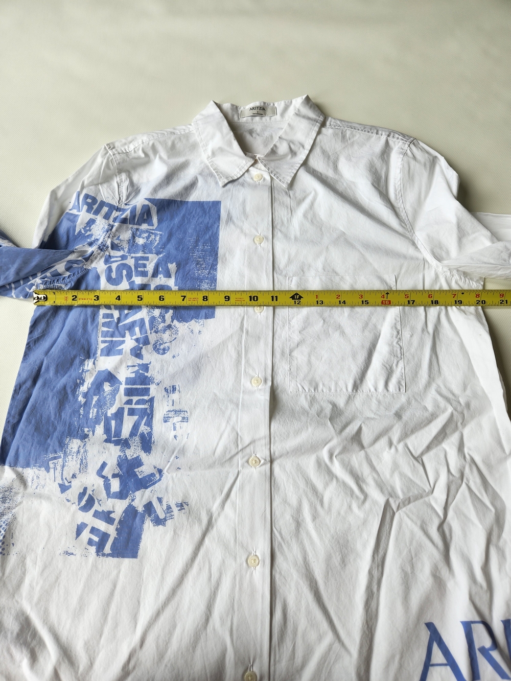 Aritzia NWOT Womens Size 2 White Blue Graphic Button Down Oversized Shirt - Picture 5 of 9